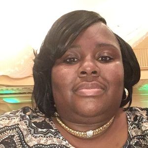 Meet your Posher, Alisha